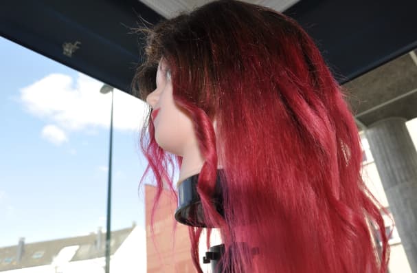 Pelucas de pelo natural para mujeres