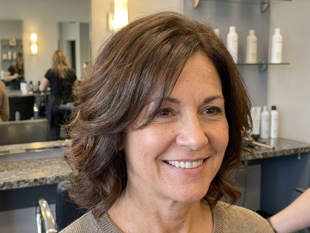 Prótesis capilares de pelo natural y mantenimiento en Pontevedra